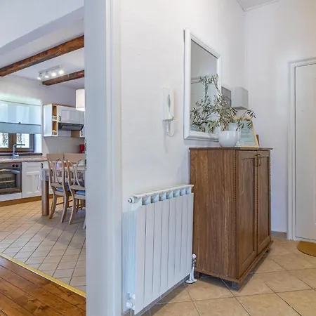 Semesterbostad 4 Bedroom Cozy In *