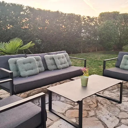 Pet Friendly In Ferienhaus Cabrunici