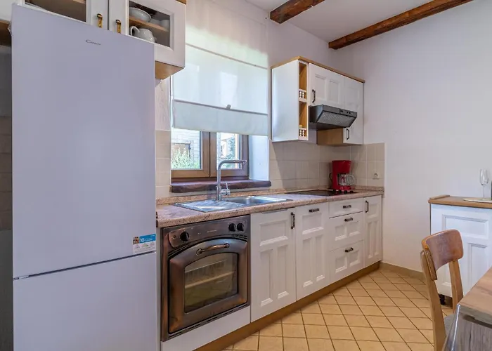 度假居 4 Bedroom Cozy In